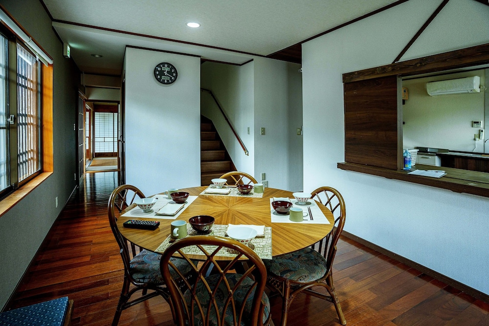 Classic House - Photo 4