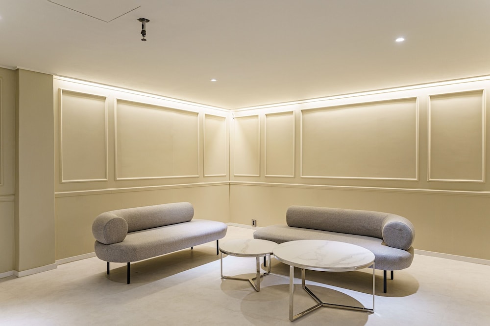 Studio Suite photo 2