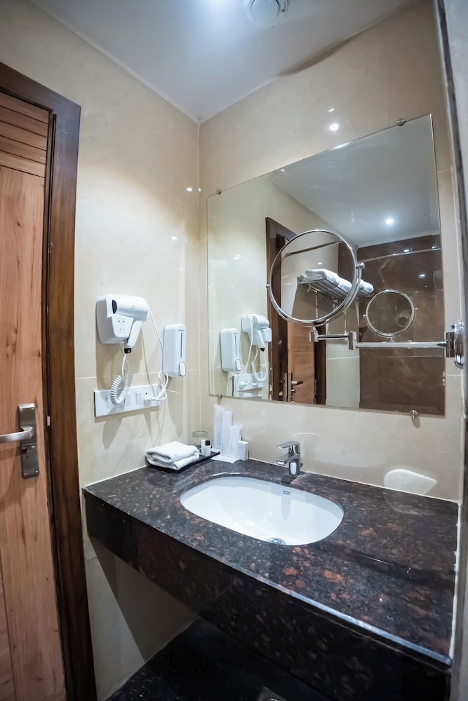Junior Suite - Photo 9
