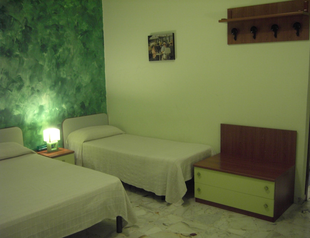 Comfort Quadruple Room photo 2