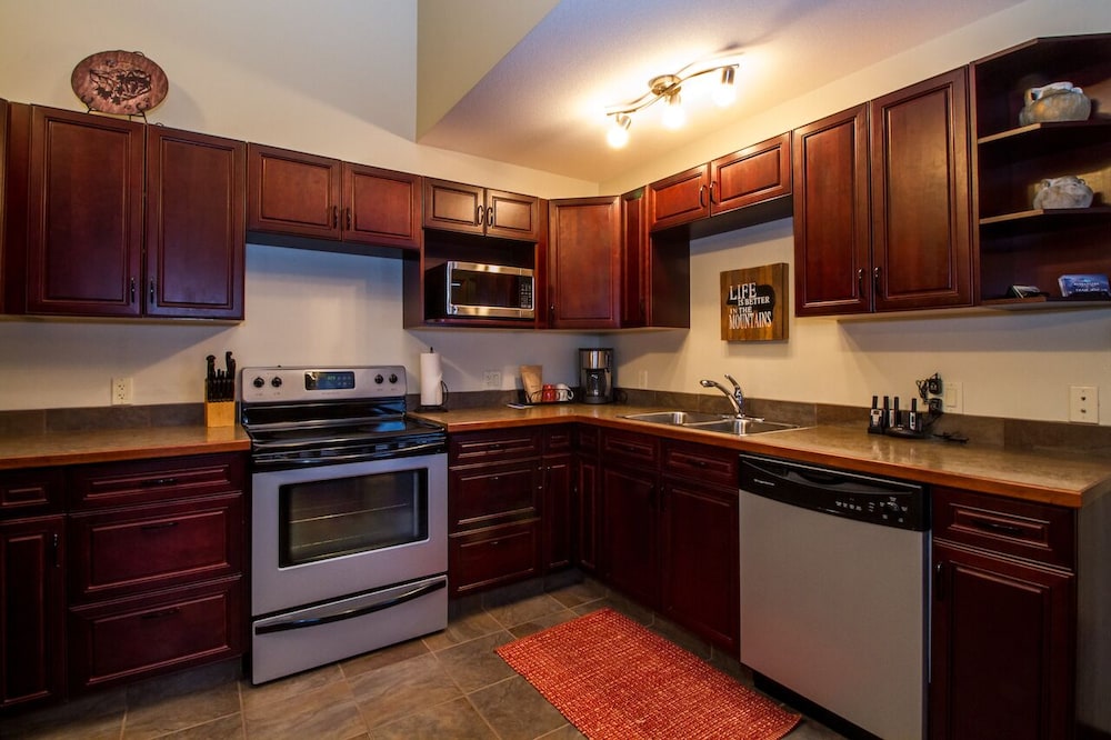 Condo photo 3