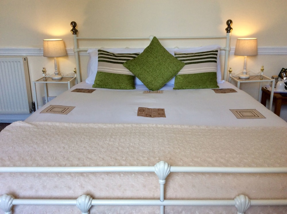 Traditional Double Room, 1 Queen Bed photo 2