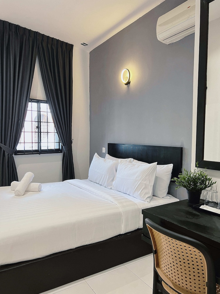 Deluxe Double Room, 1 Queen Bed, Non Smoking
