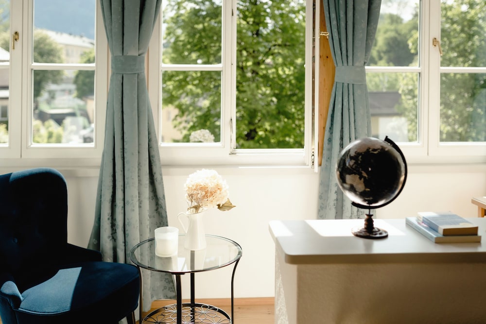 Single Room Conservatory photo 2