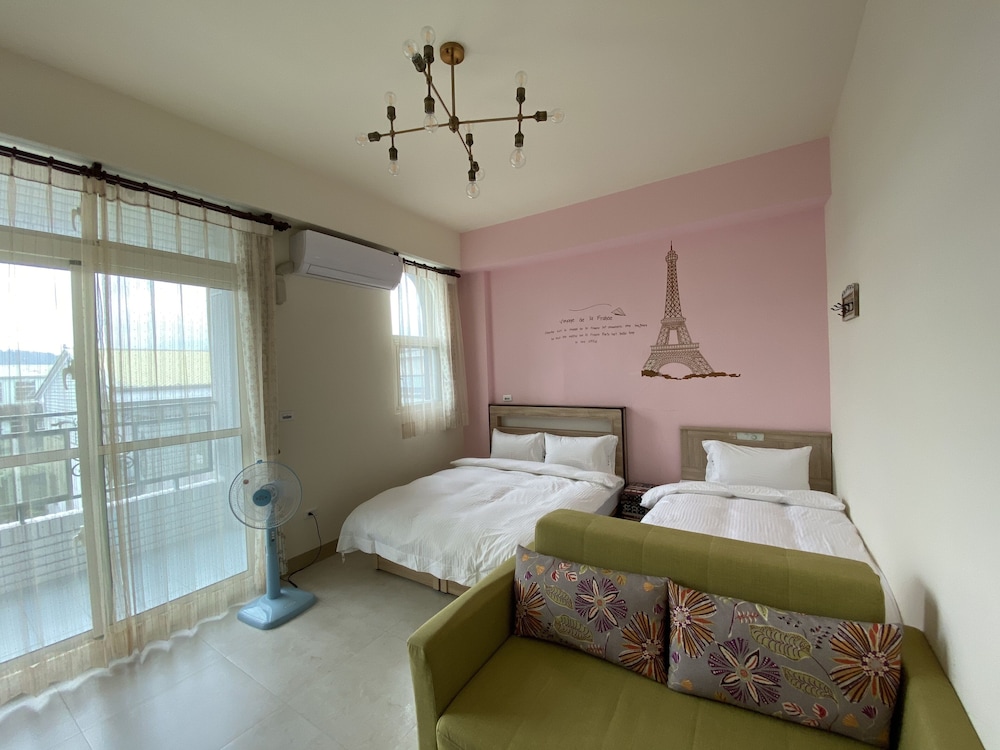 Standard Double Room photo 3