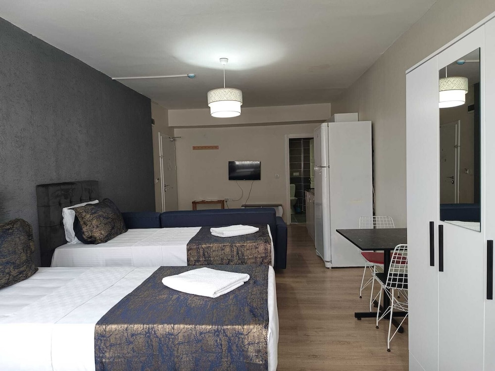 Studio Suite photo 3