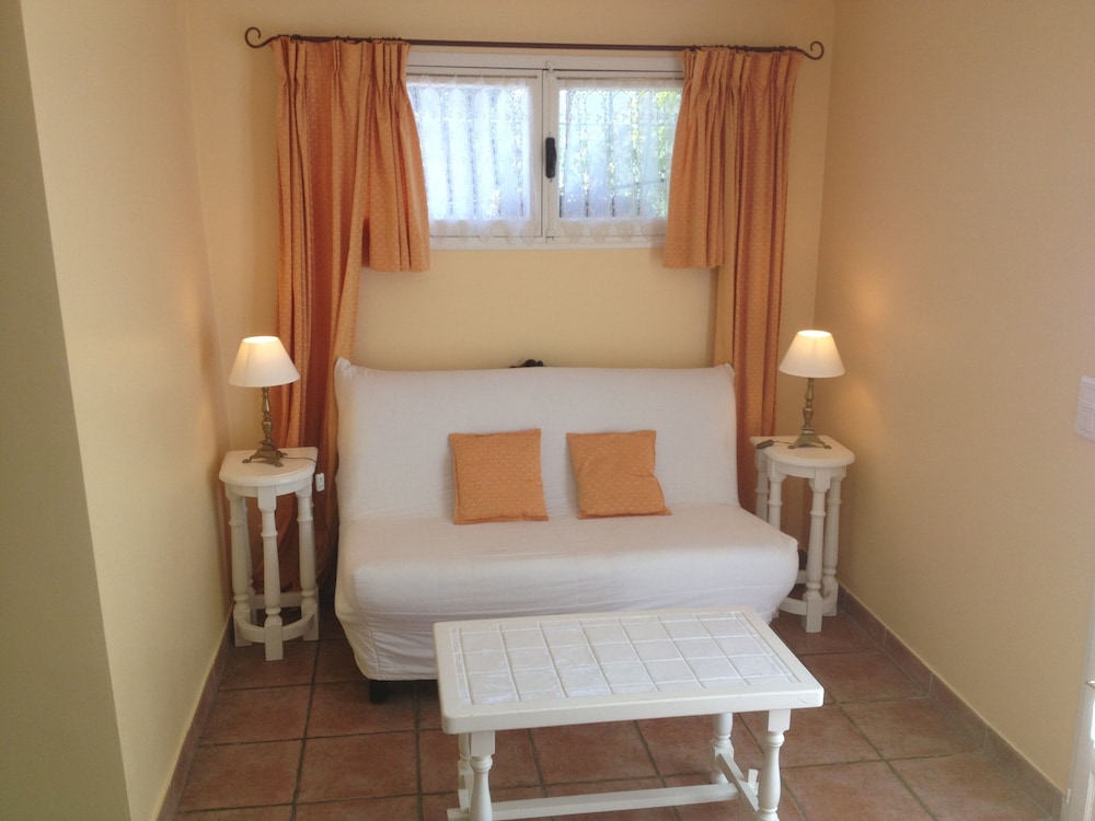 Quadruple Room, Ensuite ( La suite des Oliviers) photo 3