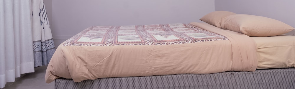 Basic Double Room photo 2