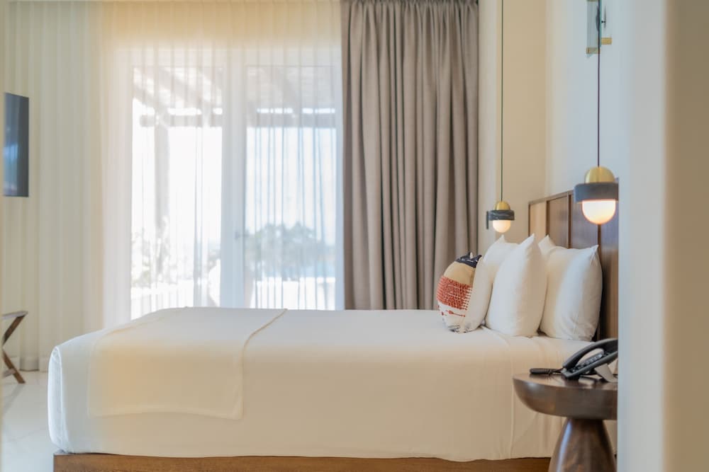 Suite, 1 Bedroom, Sea View photo 2