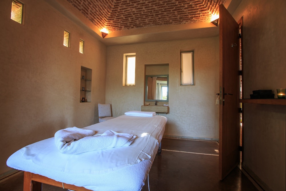 Executive Suite photo 1