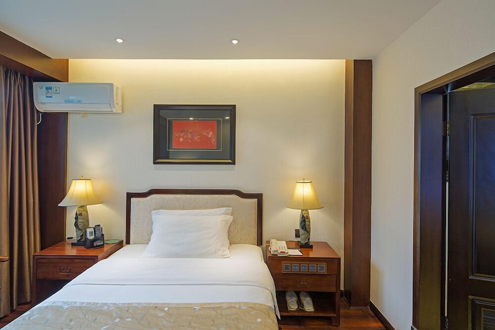 Standard Room photo 3