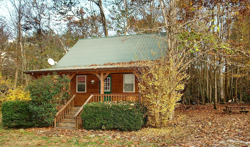 Cabin, 2 Bedrooms photo 2