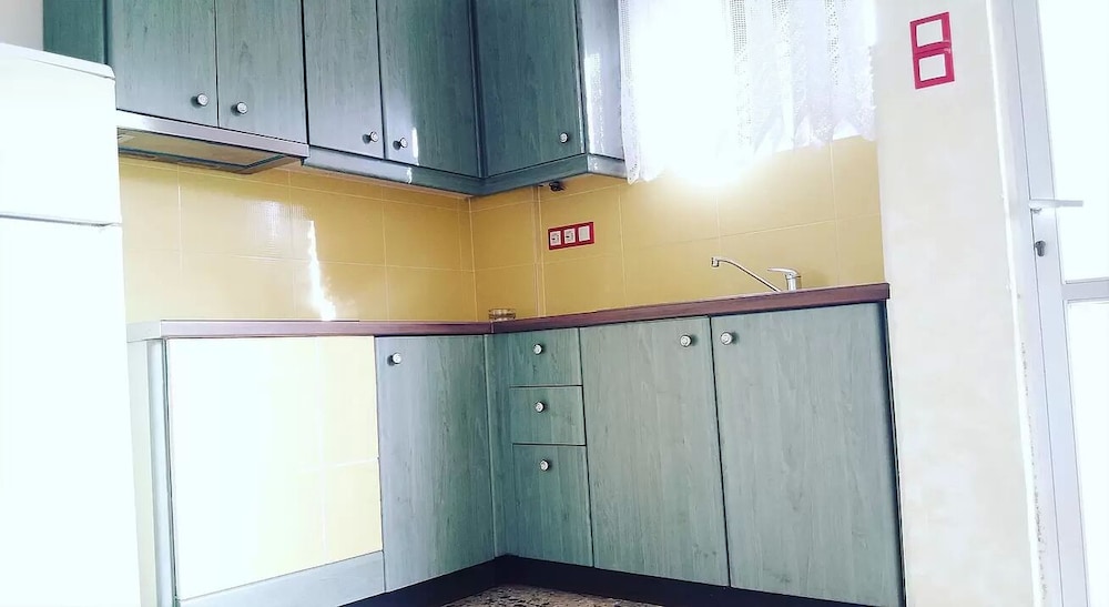 Signature Quadruple Room photo 2