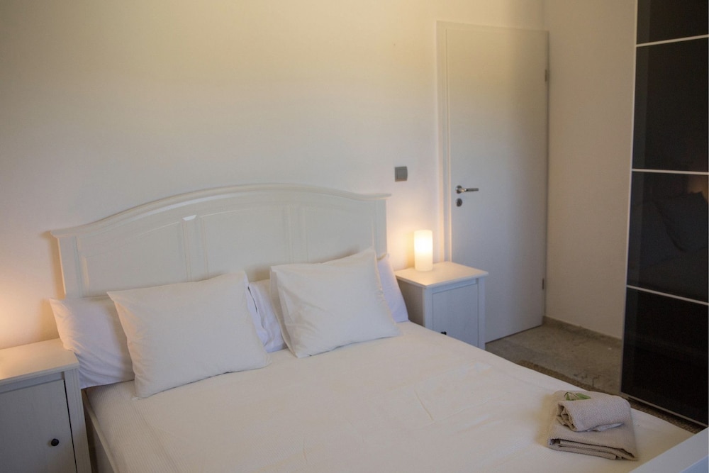Villa, 3 Bedrooms, Jetted Tub photo 3