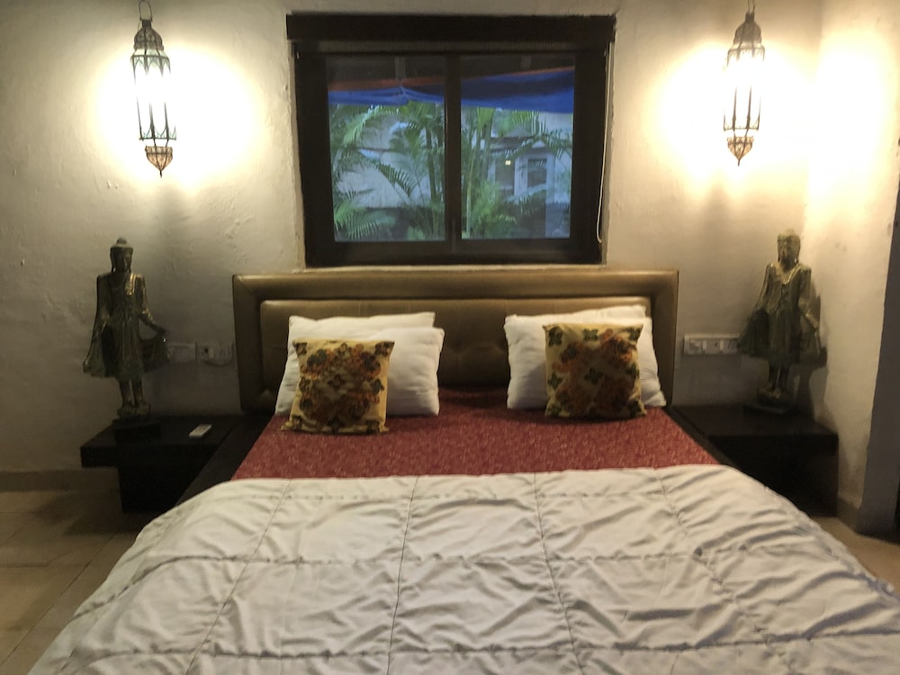 Luxury Villa photo 2