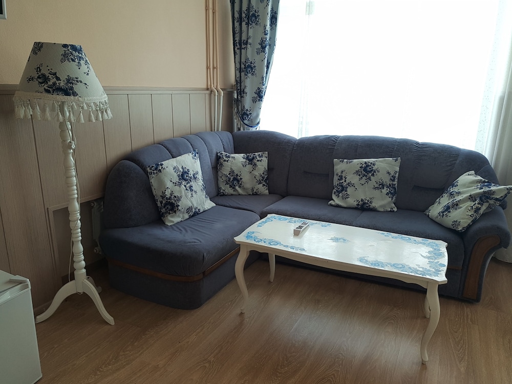 Junior Suite, Pool Access photo 3