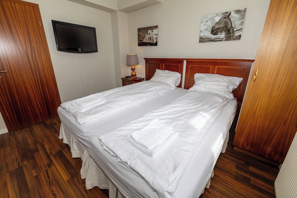 Basic Triple Room photo 2