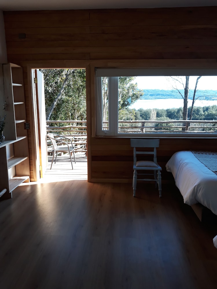 Standard Triple Room, Multiple Beds photo 2