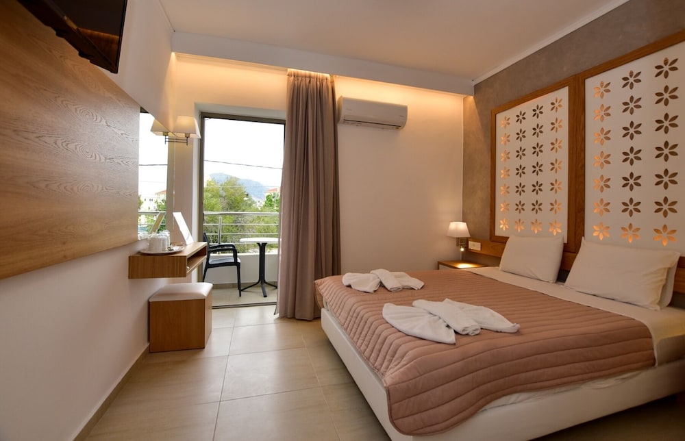 Superior Double or Twin Room photo 1