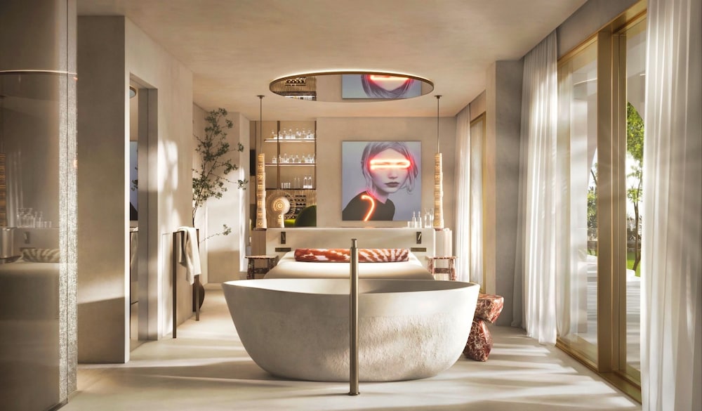 Cherry Suite w/XL Pool photo 2