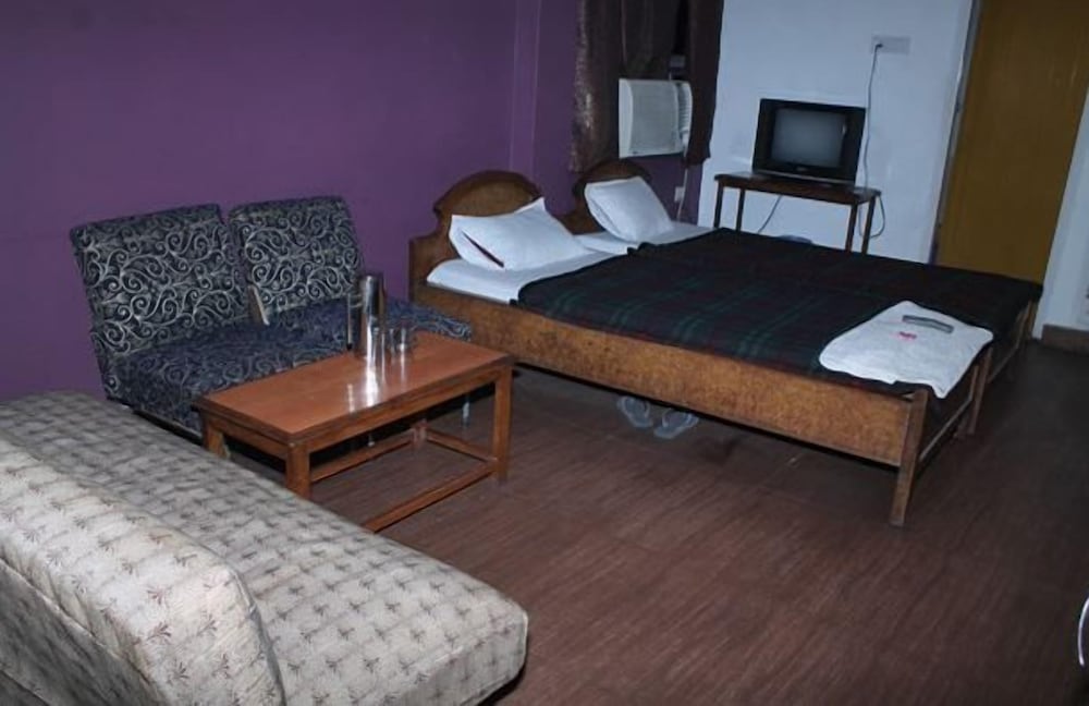 Deluxe Room, 1 Double Bed photo 2