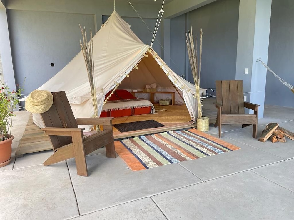 Basic Tent photo 3