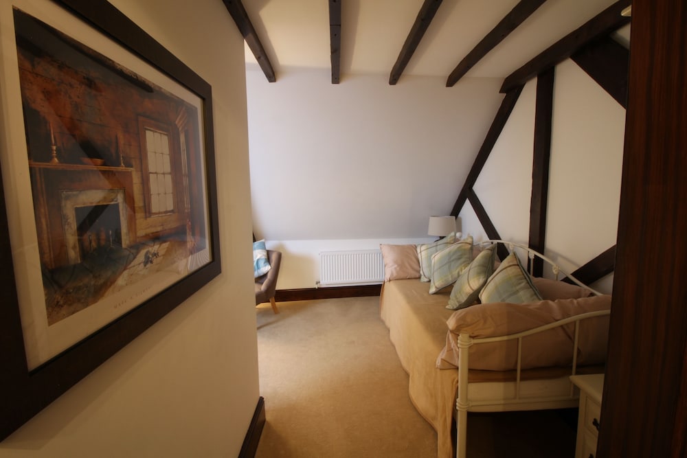 Family Quadruple Room, Ensuite photo 2