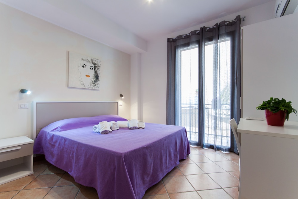 Basic Double Room, Private Bathroom (no bidet)