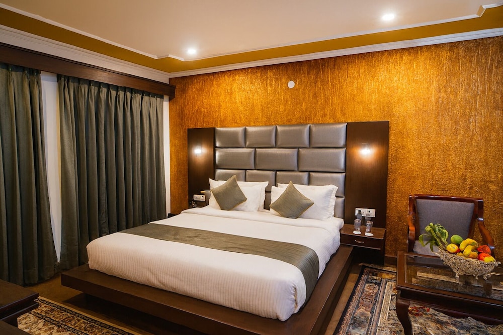Deluxe Room - Photo 1