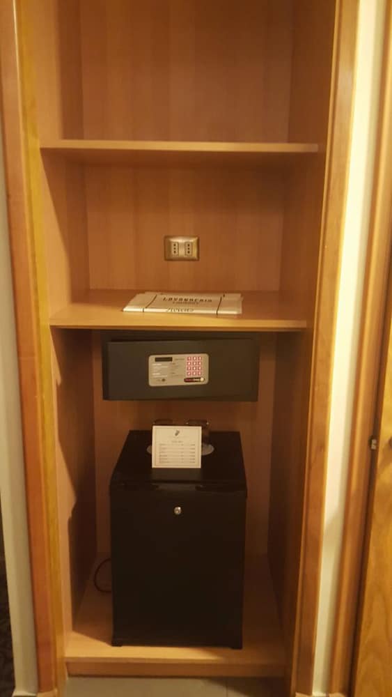 Standard Room photo 2