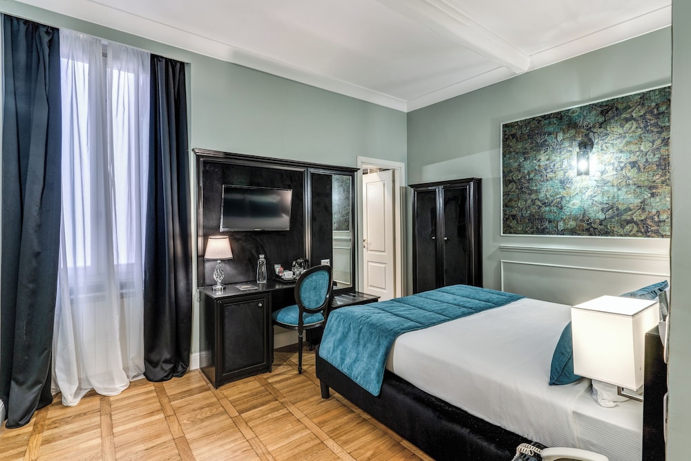 Basic Double Room photo 1