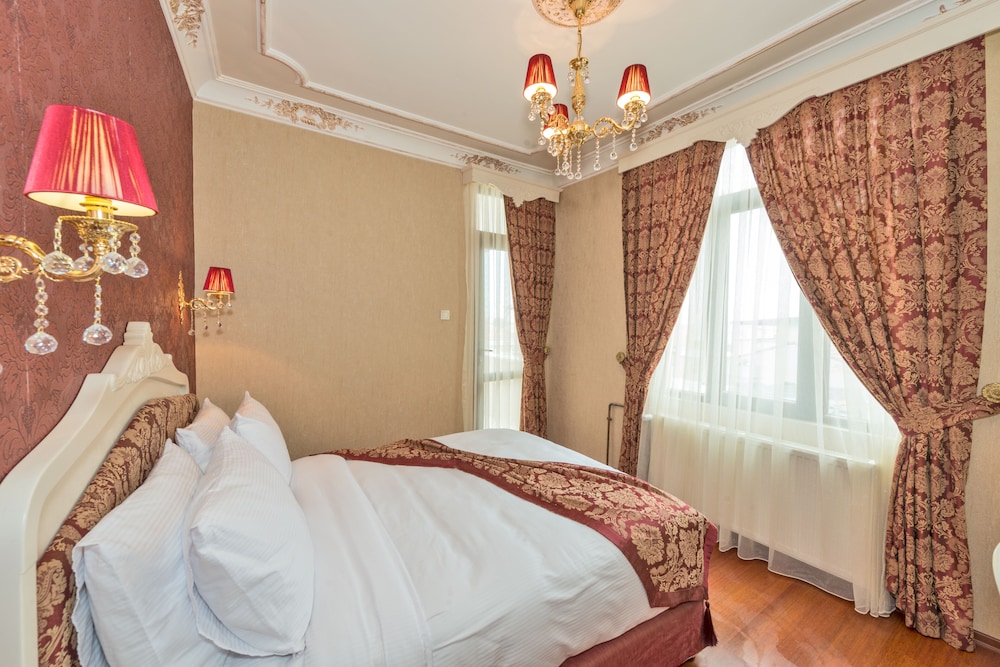 Standard Double or Twin Room photo 1