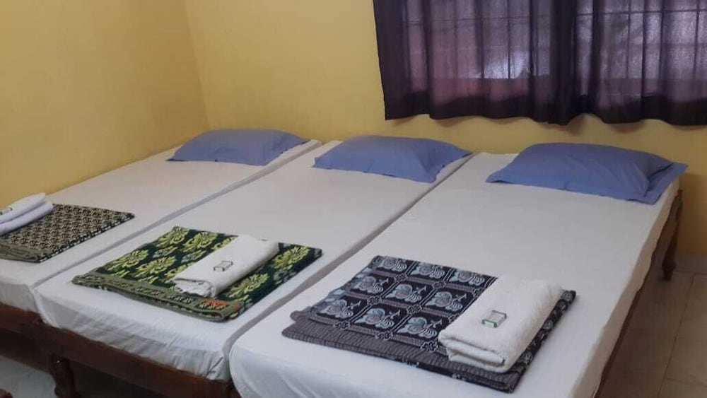 Triple Room - Photo 1