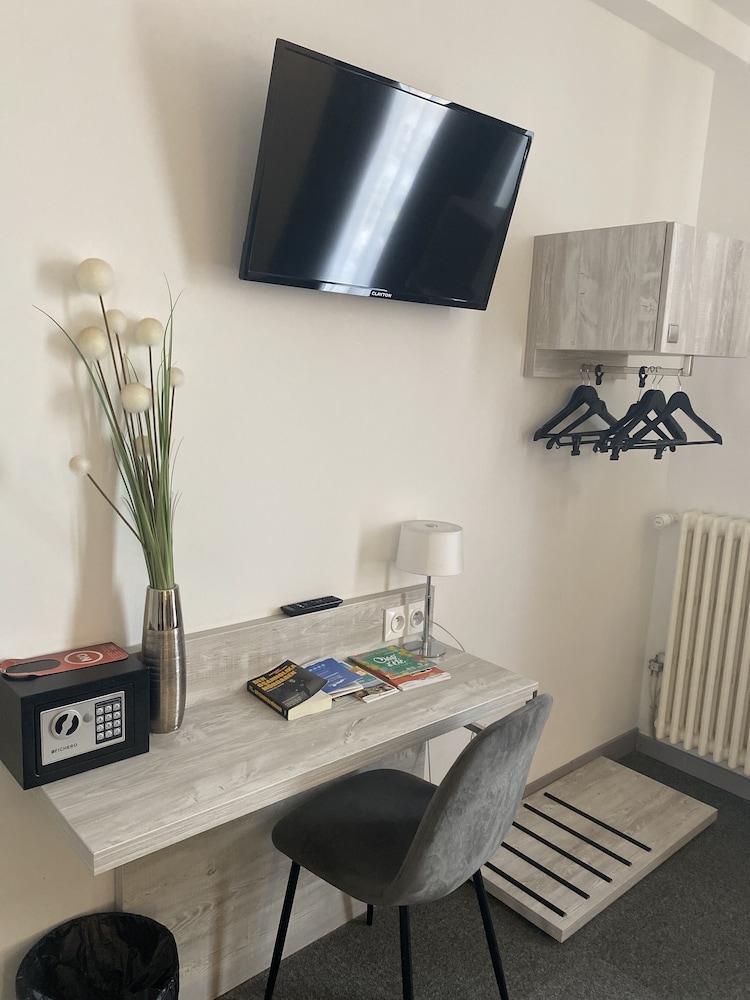 Superior Room - Photo 16