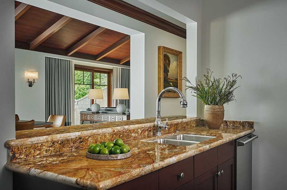 Suite (Flagstaff) - Photo 4