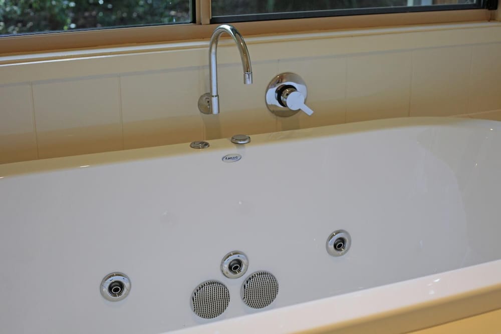 Standard Suite, 1 Bedroom, Non Smoking, Kitchen (CrookNeck Retreat Package) photo 3
