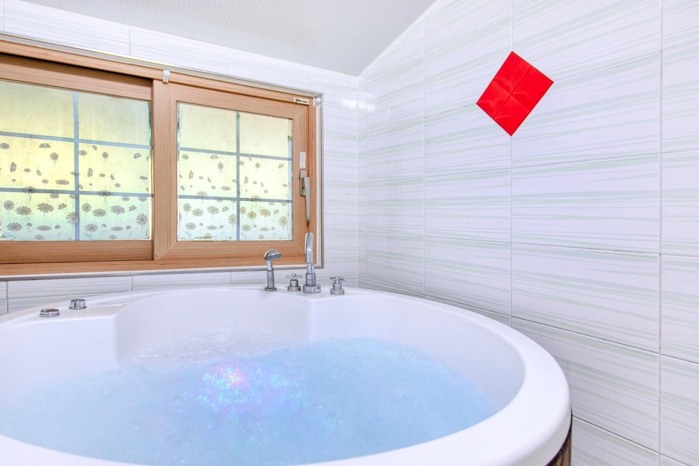 Basic Room, 1 Bedroom (daiamondeu(Spa)) - Photo 2
