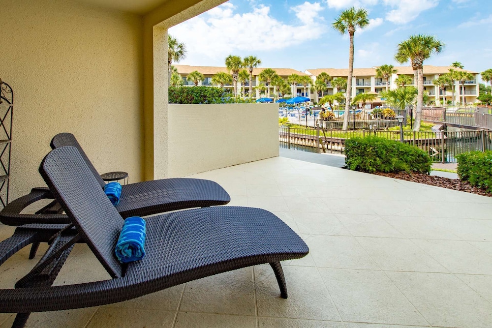 Condo (Ocean Villa's #76) photo 2