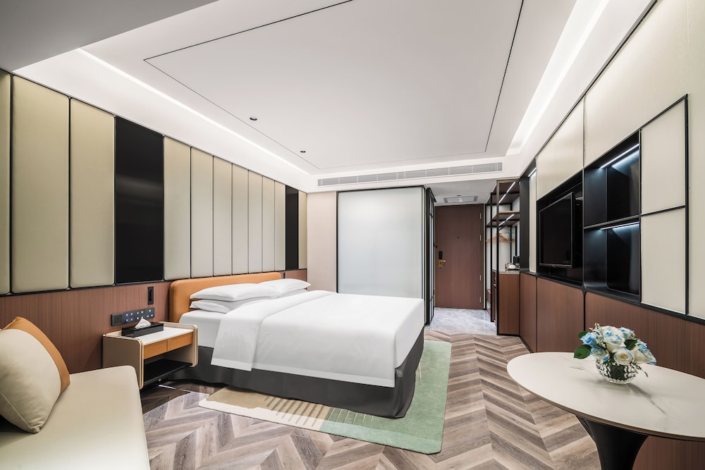 Executive Room - Photo 3