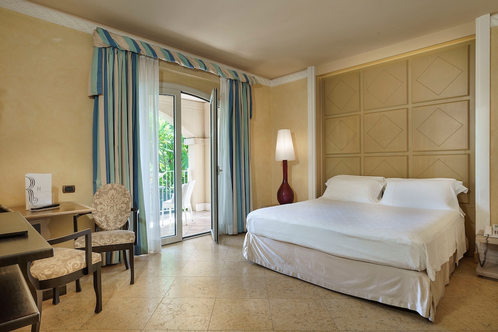 Deluxe Double or Twin Room - Photo 3