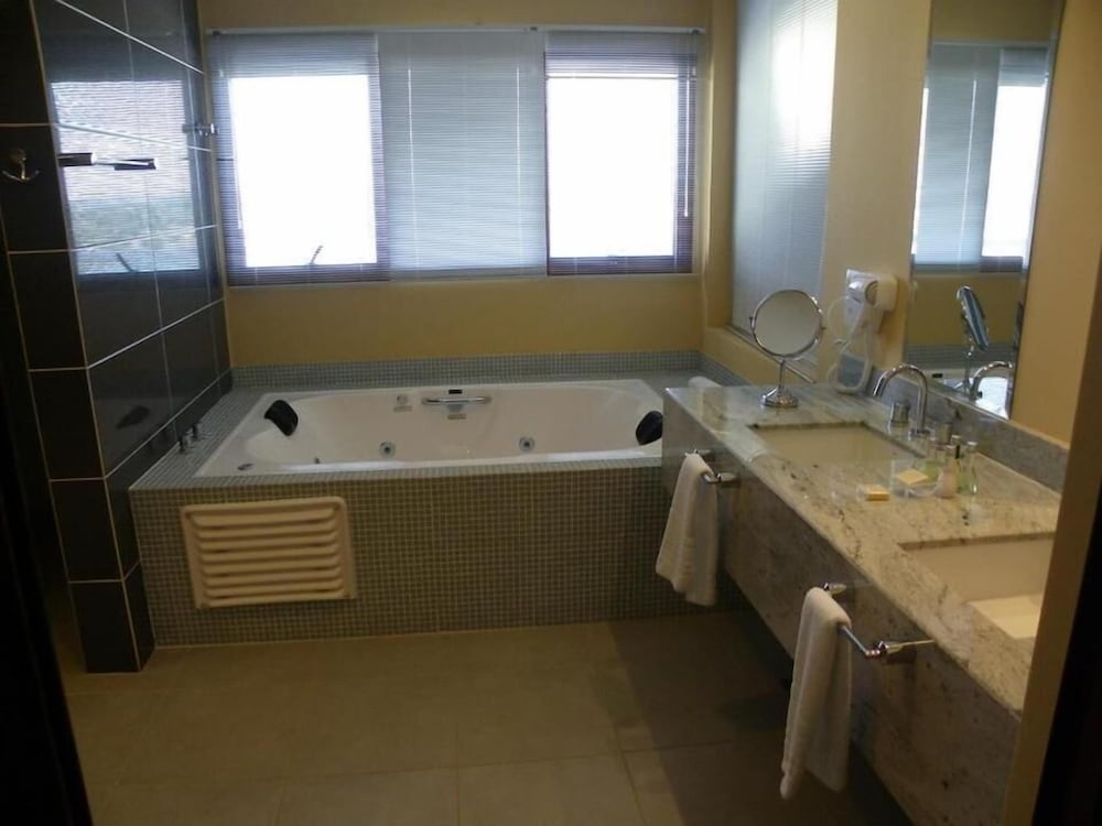 Deluxe Suite, Sauna photo 3