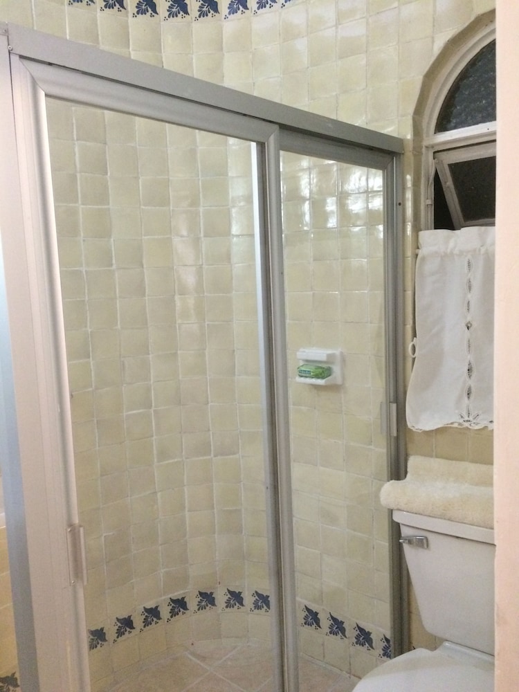 Deluxe House, Multiple Beds, Private Bathroom, Lake View photo 3