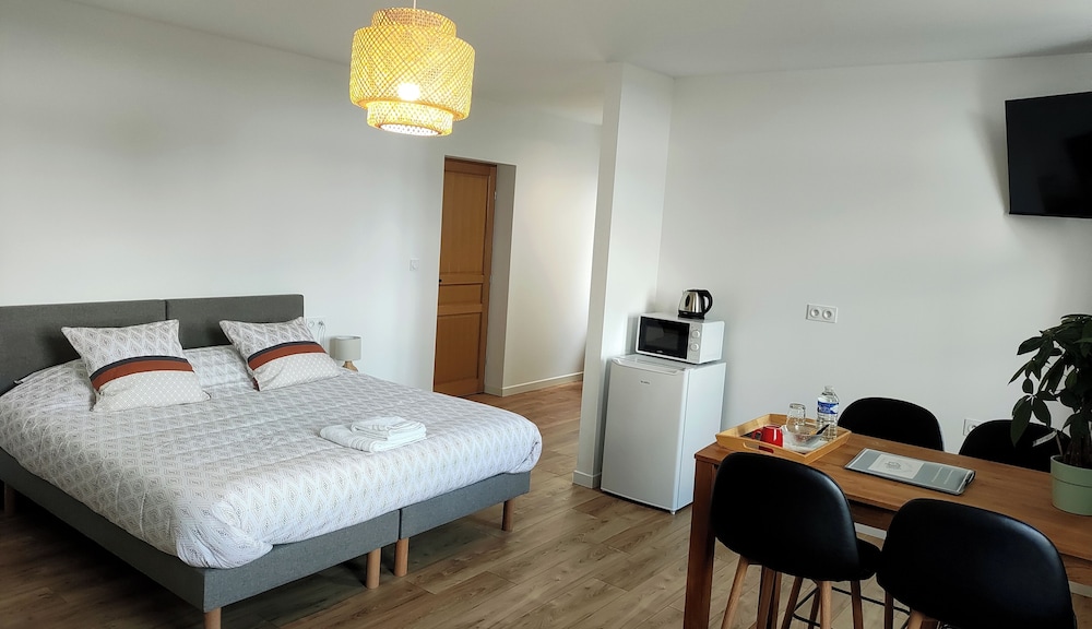 Family Quadruple Room, Garden View photo 2