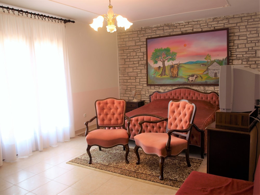 Deluxe Room, Balcony, City View