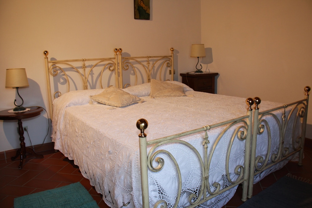 Traditional Apartment (Il Granaio) photo 1