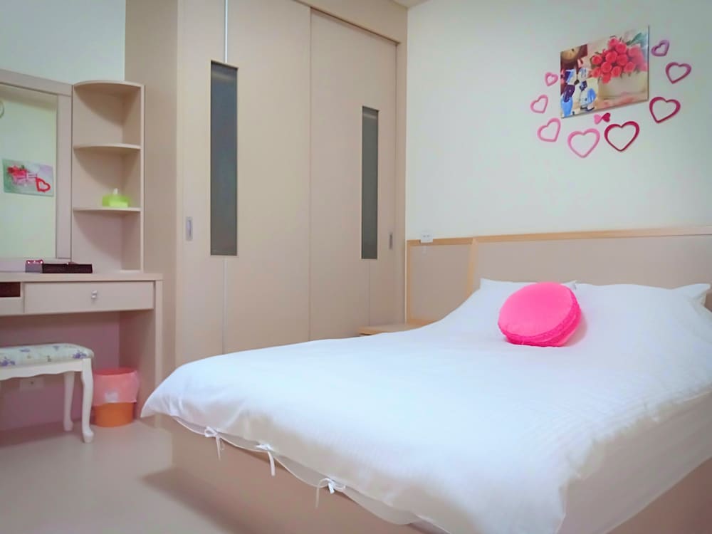 Comfort Double Room, Non Smoking, Refrigerator - Photo 1