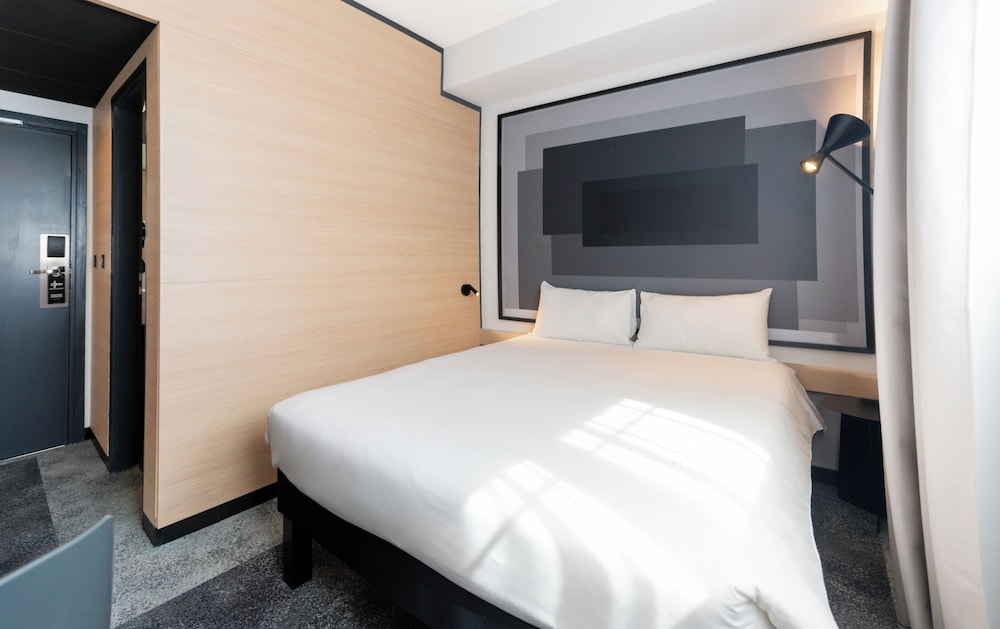 Standard Room, 1 Double Bed - Photo 5