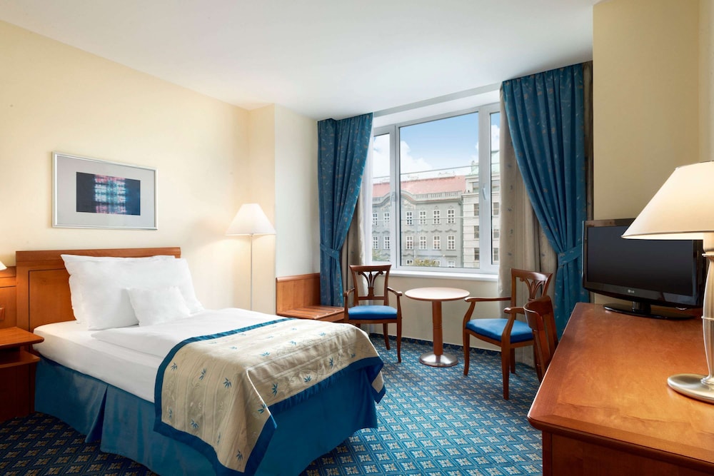 Room, 2 Twin Beds, Non Smoking - Photo 3