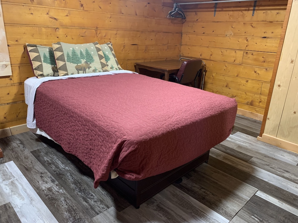 Comfort Cabin, 2 Bedrooms, Private Bathroom (1, 3, 10, 14, 11) photo 2