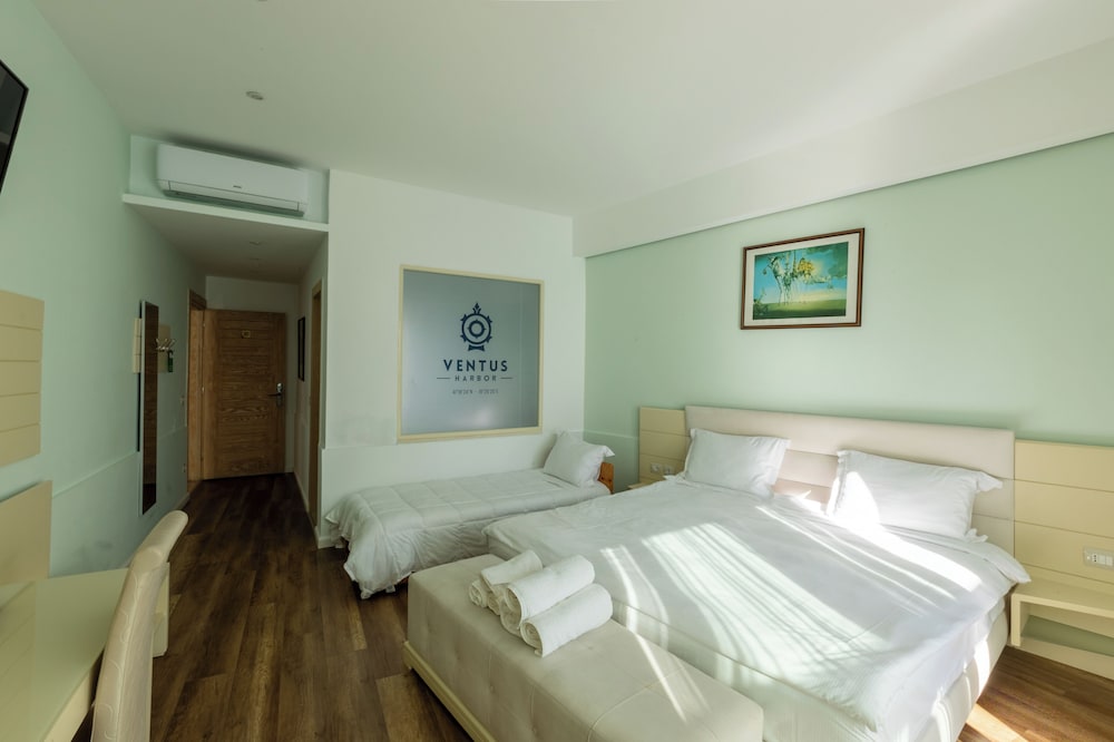 Standard Triple Room, Balcony